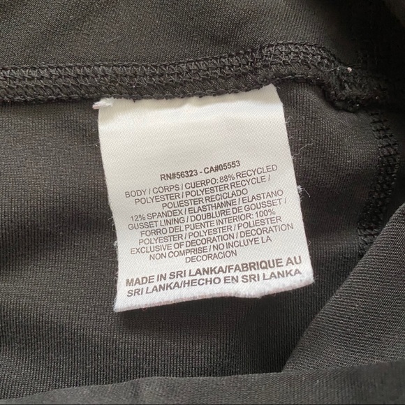 Nike Black Dri-Fit Capri Leggings - Picture 4 of 6